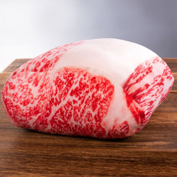 【美品✨】赤黒オフホワイト矢印クッション 松阪牛 霜降り クッション | 松阪まるよし