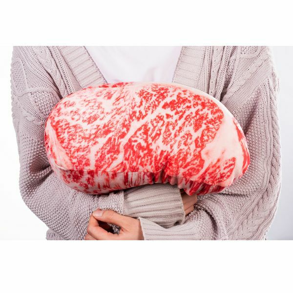 【ソーシャルギフト・URLタイプ】松阪牛 霜降り クッション