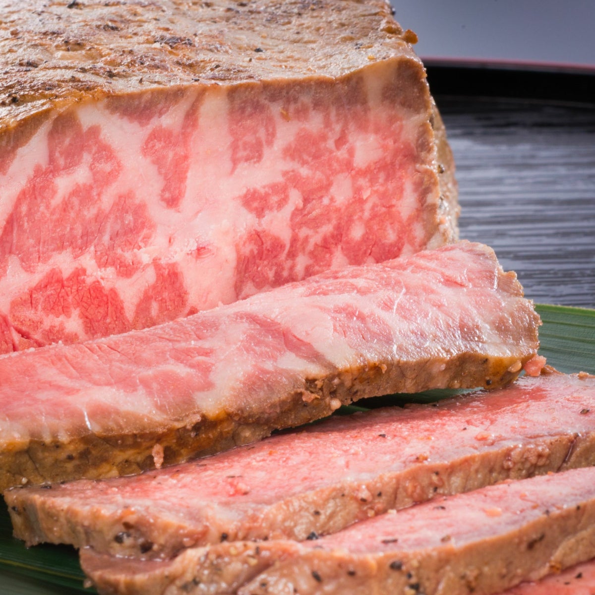 【ソーシャルギフト・ギフト券タイプ】松阪牛 ローストビーフ 【冷凍】